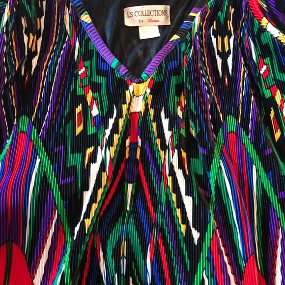 WOW!!! BEAUTIFUL & COLORFUL dress size 1x! - Picture 3 of 7